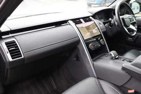 Land Rover Discovery HSE MHEV commercial with a rear seat conversion styled by seeker Uk 23