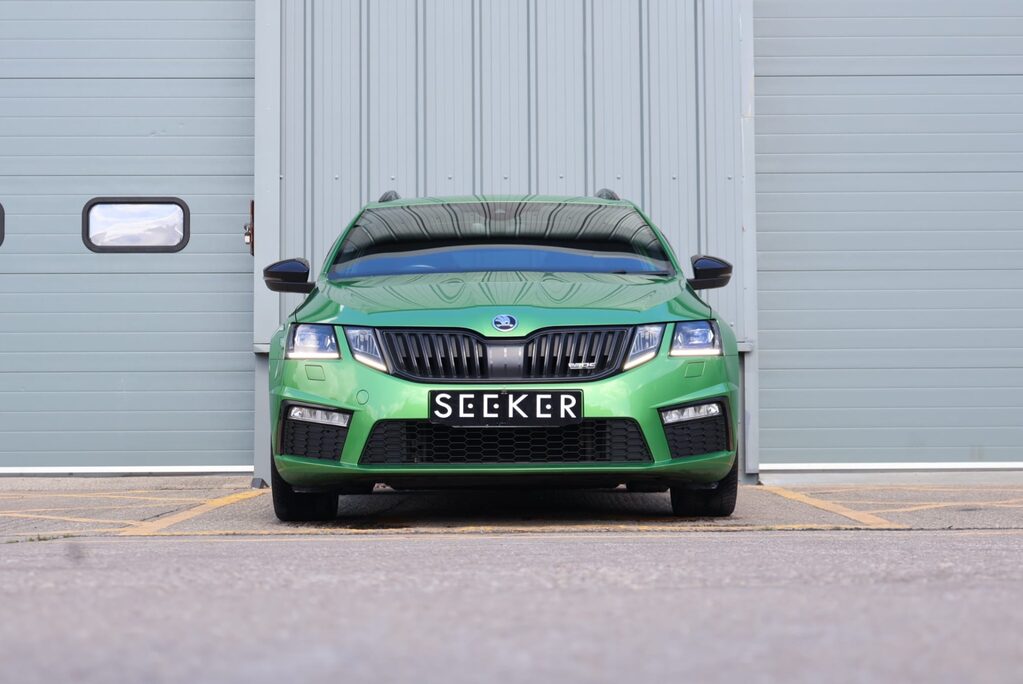 Skoda Octavia VRS TDI DSG 4X4 OVER 3000 FACTORY UPGRADES AMAZING RARE COLOUR  2