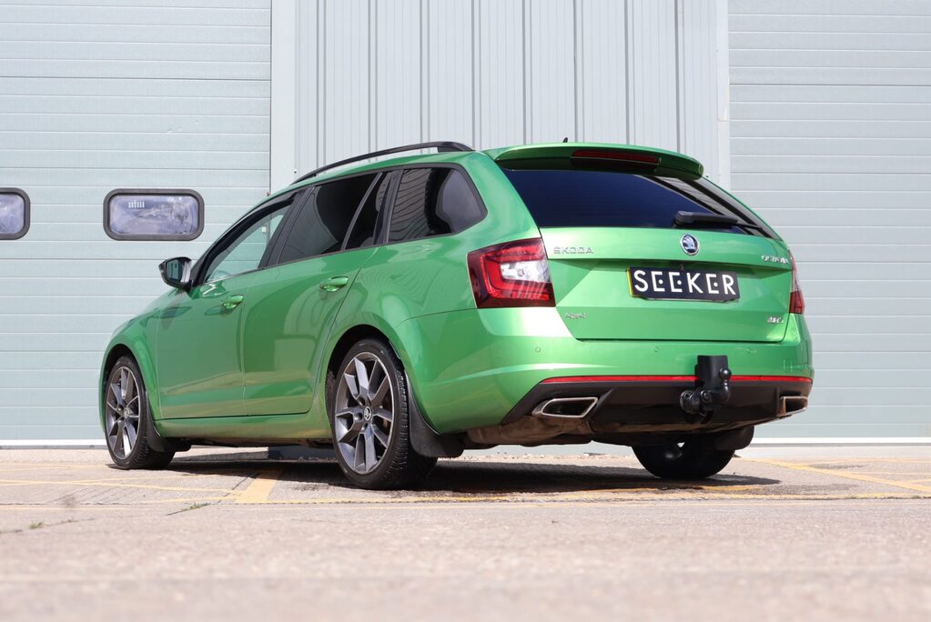 Skoda Octavia VRS TDI DSG 4X4 OVER 3000 FACTORY UPGRADES AMAZING RARE COLOUR  9