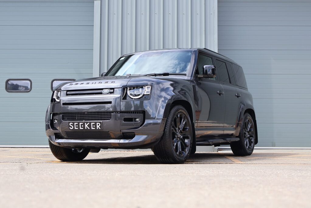 Land Rover Defender 110 2025  D250 HARD TOP X-DYNAMIC HSE  genuine  seat conversion styled seeker 3