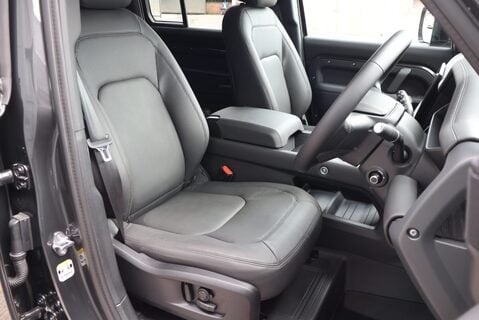 Land Rover Defender 110 2025  D250 HARD TOP X-DYNAMIC HSE  genuine  seat conversion styled seeker 18