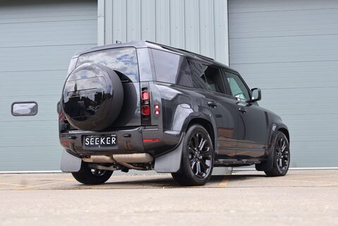 Land Rover Defender 110 2025  D250 HARD TOP X-DYNAMIC HSE  genuine  seat conversion styled seeker 8