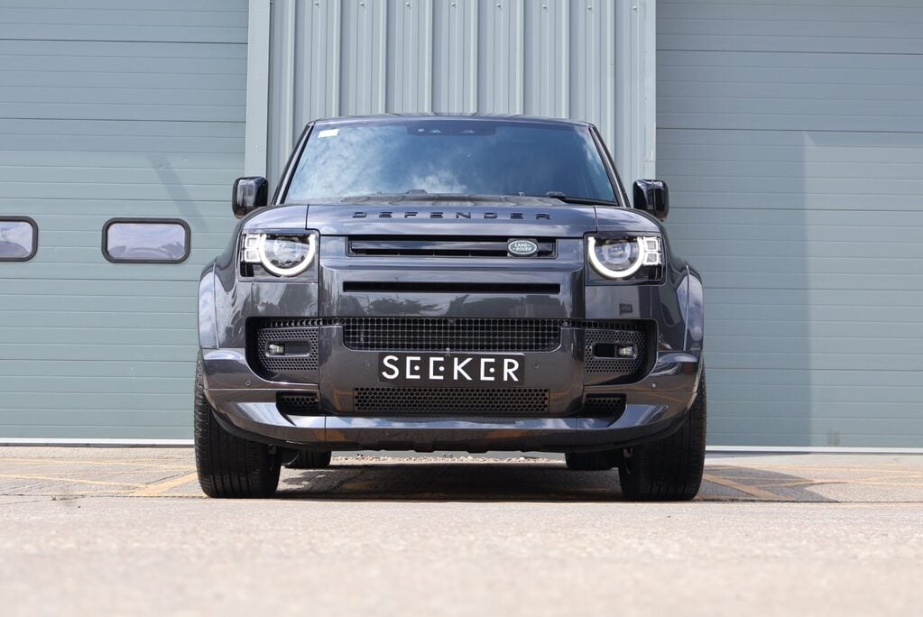 Land Rover Defender 110 2025  D250 HARD TOP X-DYNAMIC HSE  genuine  seat conversion styled seeker 2