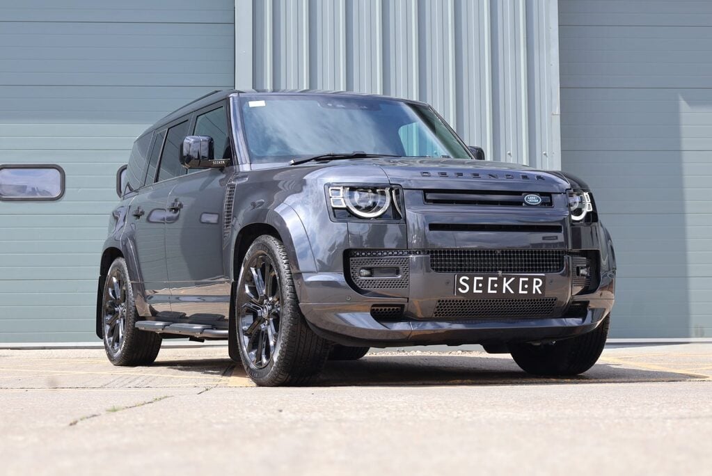 Land Rover Defender 110 2025  D250 HARD TOP X-DYNAMIC HSE  genuine  seat conversion styled seeker 1