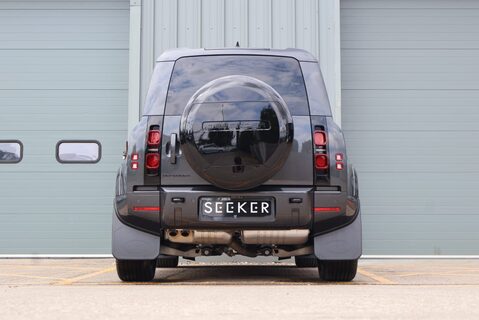 Land Rover Defender 110 2025  D250 HARD TOP X-DYNAMIC HSE  genuine  seat conversion styled seeker 7