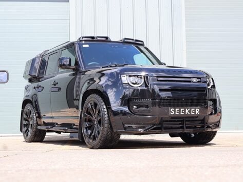 Land Rover Defender 110 2025 D350 HARD TOP X-DYNAMIC HSE huge factory spec rear seat conversion