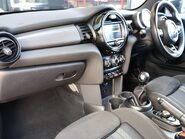 Mini Hatch COOPER SPORT WITH UPGRADE WHEELS BLACK PACK PRIVACY GLASS 16
