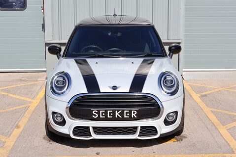 Mini Hatch COOPER SPORT WITH UPGRADE WHEELS BLACK PACK PRIVACY GLASS 7