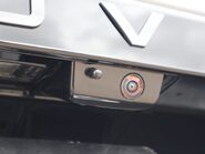 Land Rover Discovery 2025 COMMERCIAL DYNAMIC HSE STYLED BY SEEKER WITH A REAR SEAT CONVERSION  29