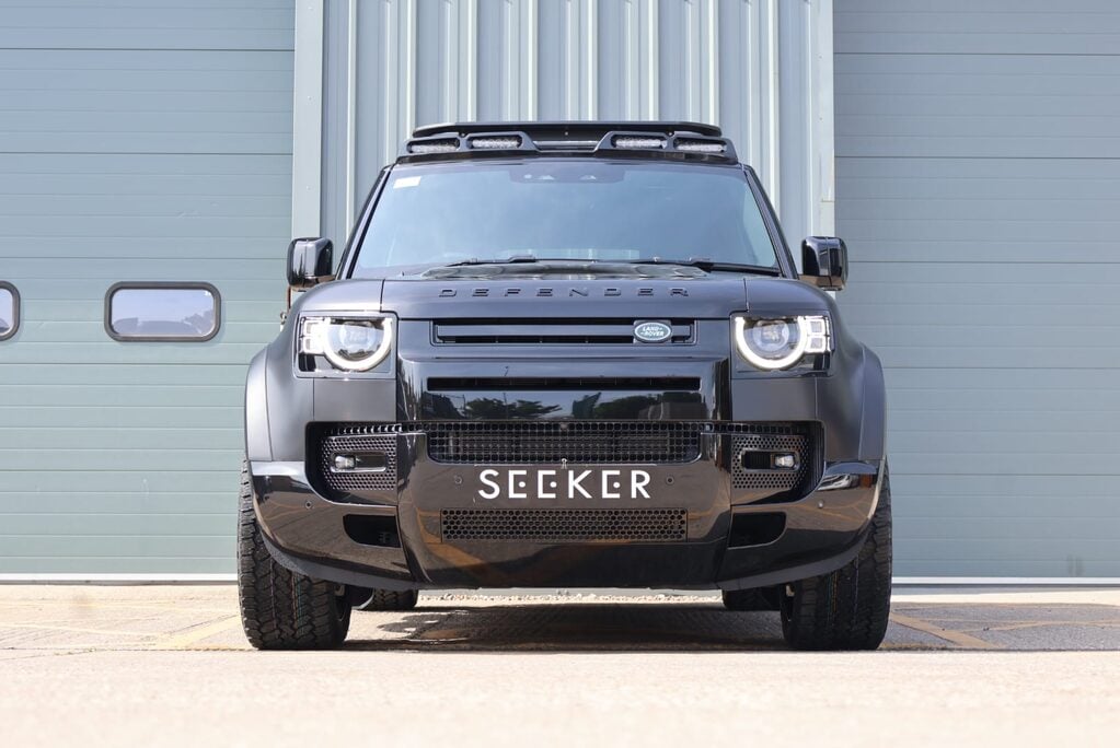 Land Rover Defender 110 2024 HARD TOP COMMERCIAL STYLED BY SEEEKR 3M MATT WRAP  2