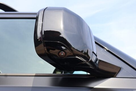 Land Rover Defender 110 2024 HARD TOP COMMERCIAL STYLED BY SEEEKR 3M MATT WRAP  8