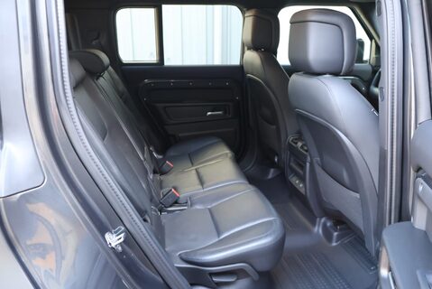 Land Rover Defender 110 2025 HARD TOP X-DYNAMIC HSE MATT PPF SEEKER STYLED REAR SEATS FITTED  22