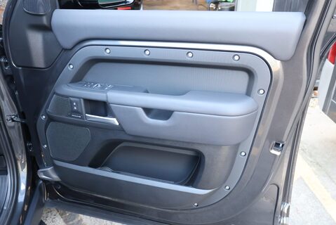 Land Rover Defender 110 2025 HARD TOP X-DYNAMIC HSE MATT PPF SEEKER STYLED REAR SEATS FITTED  24