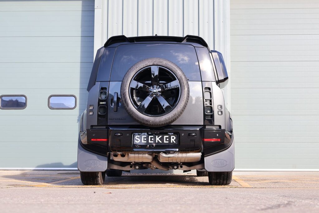 Land Rover Defender 110 2025 HARD TOP X-DYNAMIC HSE MATT PPF SEEKER STYLED REAR SEATS FITTED  6