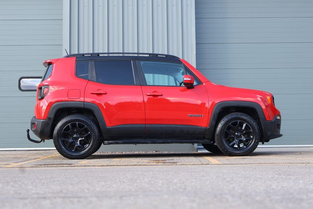 Jeep Renegade M-JET  DIESEL  LONGITUDE full history styled by Seeker  60 pounds ROAD TAX  7
