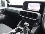 Toyota Land Cruiser COMMERCIAL WITH  REAR SEATS AND PRIVACY  27
