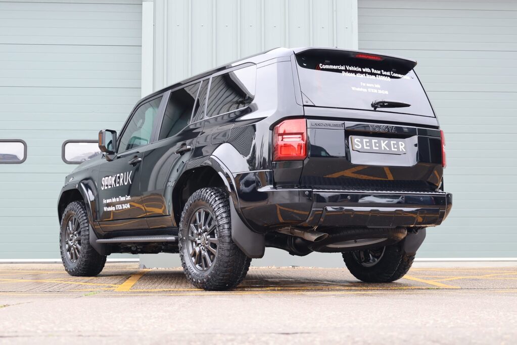 Toyota Land Cruiser BRAND NEW COMMERCIAL REAR PRIVACY GLASS Hi GLOSS FINISH  MUD TERRAIN TYRES 6