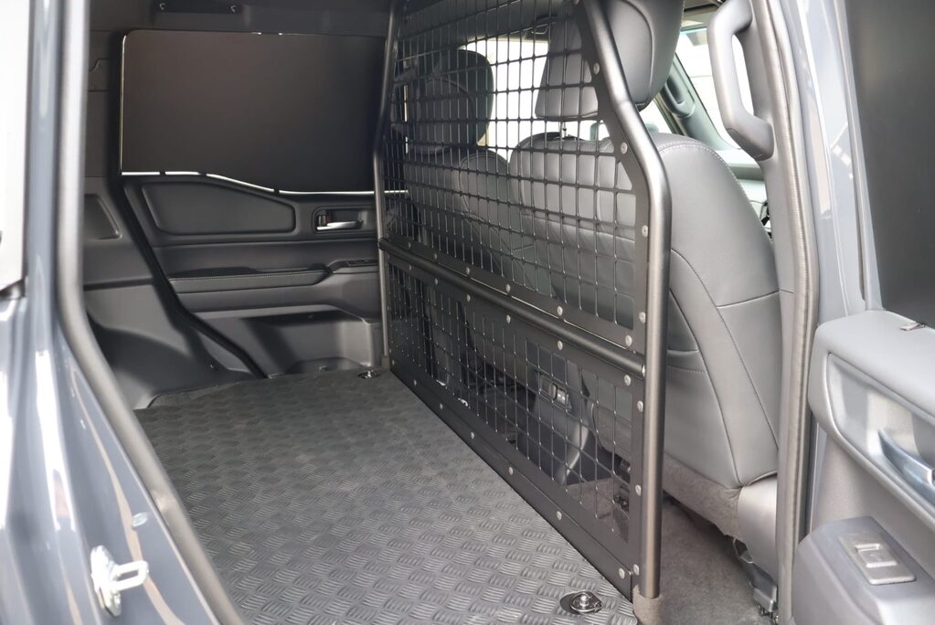 Toyota Land Cruiser BRAND NEW COMMERCIAL REAR PRIVACY GLASS Hi GLOSS FINISH  MUD TERRAIN TYRES 12