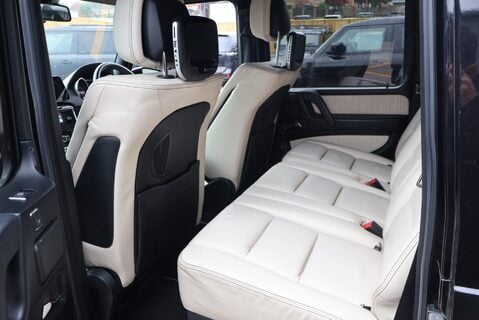 Mercedes-Benz G Series G 350 D 4MATIC with Full black pack upgraded wheels Huge spec 17k upgrades  31