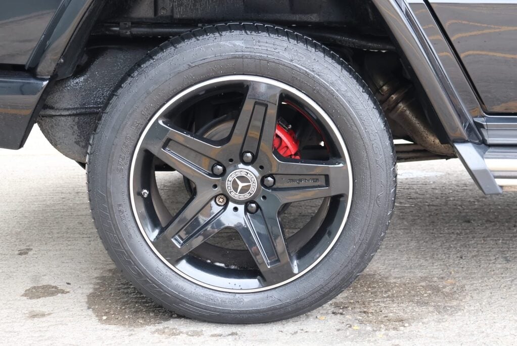 Mercedes-Benz G Series G 350 D 4MATIC with Full black pack upgraded wheels Huge spec 17k upgrades  13