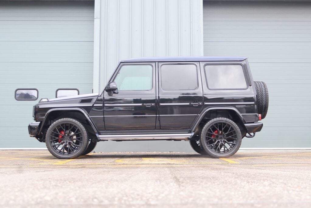 Mercedes-Benz G Series G 350 D 4MATIC with Full black pack upgraded wheels Huge spec 17k upgrades  9