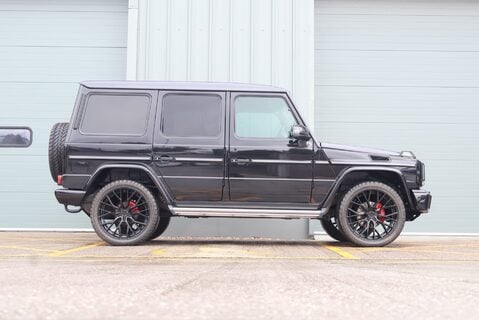 Mercedes-Benz G Series G 350 D 4MATIC with Full black pack upgraded wheels Huge spec 17k upgrades  7