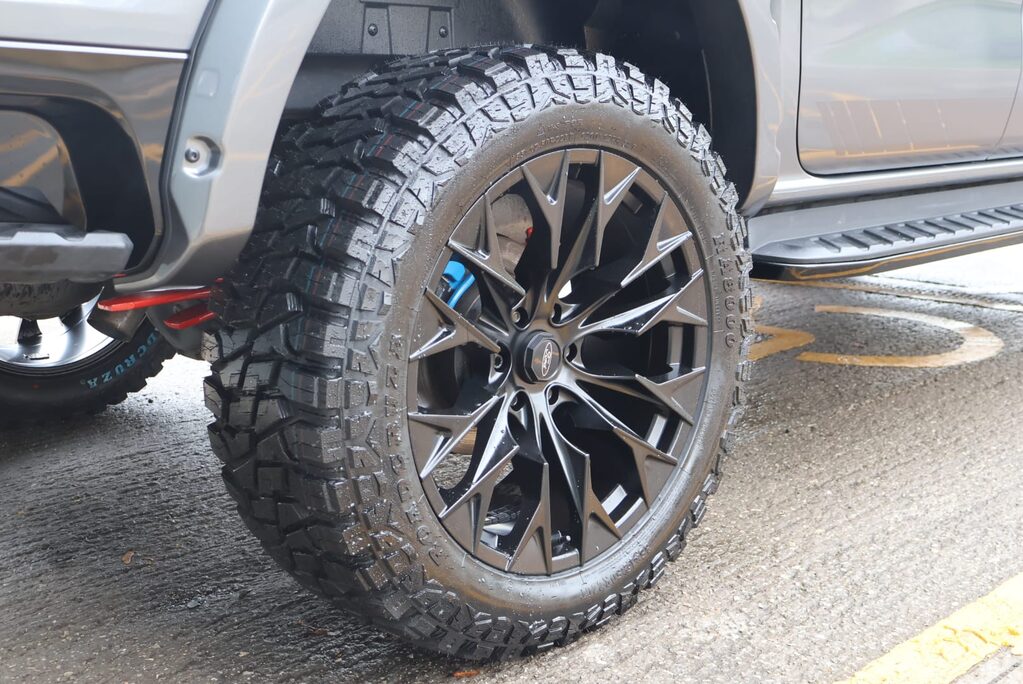 Ford Ranger 2023 WILDTRAK ECOBLUE STYLED BY SEEKER 22 INCH SKRT WHEELS  11
