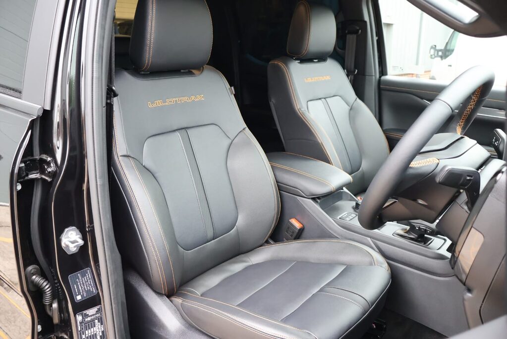 Ford Ranger BRAND NEW  WILDTRAK ECOBLUE 3.0 V6 DIESEL STYLED BY SEEKER  18