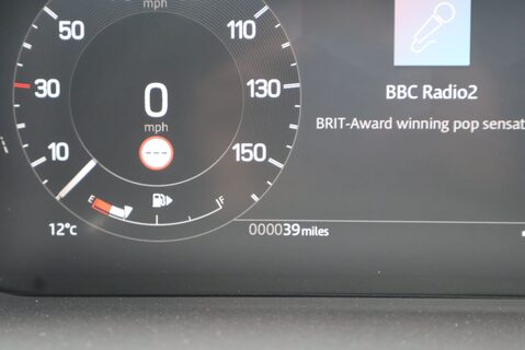 Land Rover Discovery BRAND NEW COMMERCIAL DYNAMIC HSE WITH SEEKER STLYLING AND REAR SEATS  27