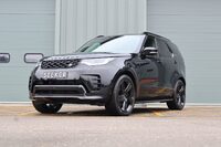 Land Rover Discovery BRAND NEW COMMERCIAL DYNAMIC HSE WITH SEEKER STLYLING AND REAR SEATS 