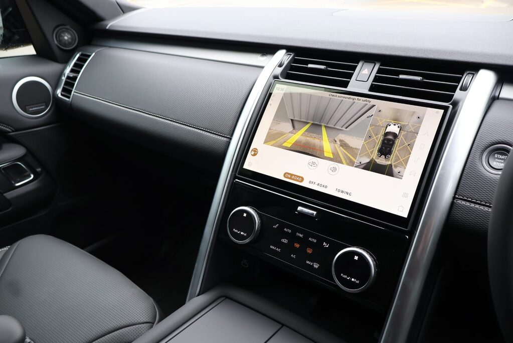 Land Rover Discovery BRAND NEW COMMERCIAL DYNAMIC HSE WITH SEEKER STLYLING AND REAR SEATS  19