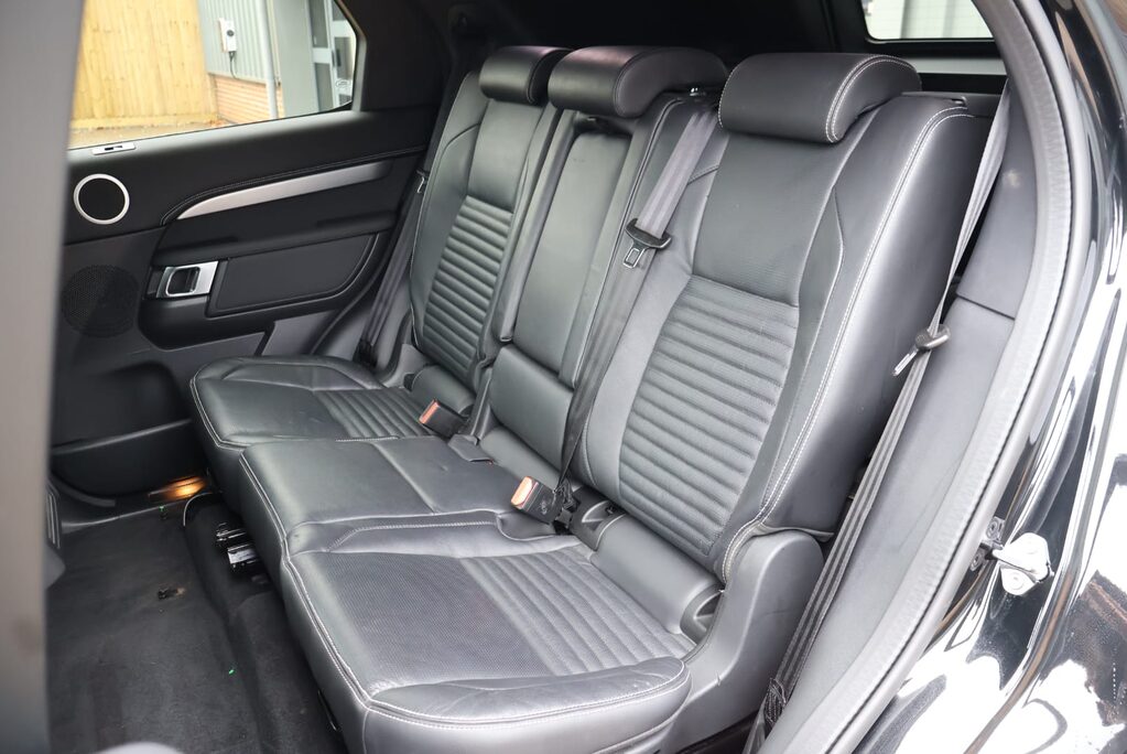 Land Rover Discovery BRAND NEW COMMERCIAL DYNAMIC HSE WITH SEEKER STLYLING AND REAR SEATS  26
