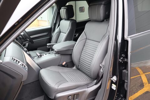 Land Rover Discovery BRAND NEW COMMERCIAL DYNAMIC HSE WITH SEEKER STLYLING AND REAR SEATS  18