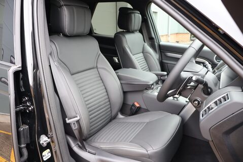 Land Rover Discovery BRAND NEW COMMERCIAL DYNAMIC HSE WITH SEEKER STLYLING AND REAR SEATS  25