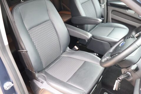 Ford Transit Custom 320 SPORT L1H1 DCIV DOUBLE CAB  Stunning condition  PRICE MATCH OFFER  5