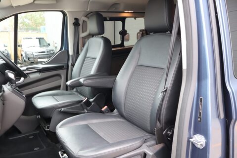 Ford Transit Custom 320 SPORT L1H1 DCIV DOUBLE CAB  Stunning condition  PRICE MATCH OFFER  21