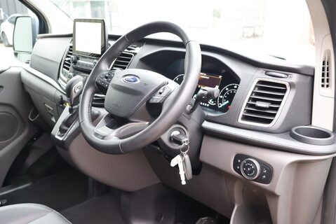Ford Transit Custom 320 SPORT L1H1 DCIV DOUBLE CAB  Stunning condition  PRICE MATCH OFFER  6