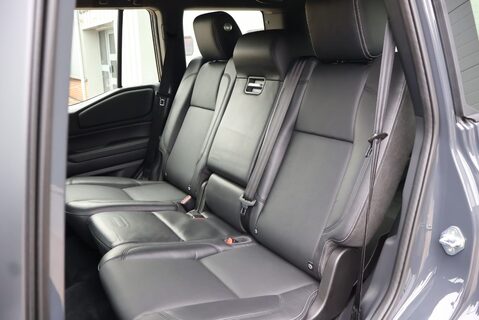 Toyota Land Cruiser BRAND NEW COMMERCIAL WITH A OEM REAR SEAT CONVERSION 19