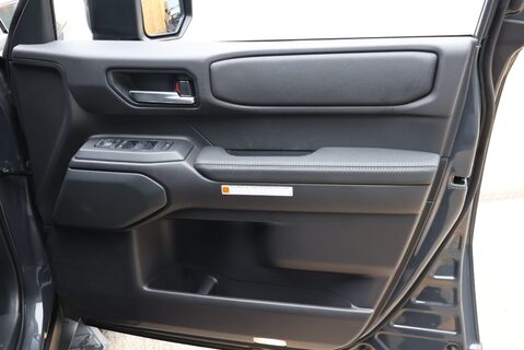 Toyota Land Cruiser BRAND NEW COMMERCIAL WITH A OEM REAR SEAT CONVERSION 16