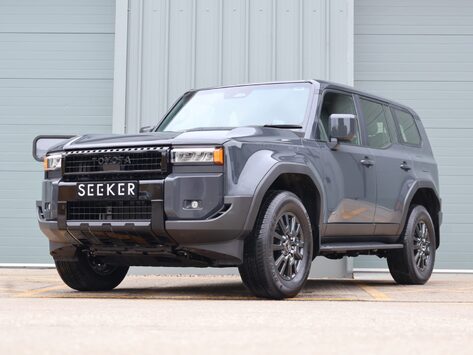 Toyota Land Cruiser COMMERCIAL With black pack styled by seeker ask about rear OEM seats