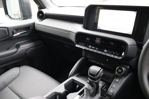 Toyota Land Cruiser  COMMERCIAL With black pack styled by seeker ask about rear OEM seats  18