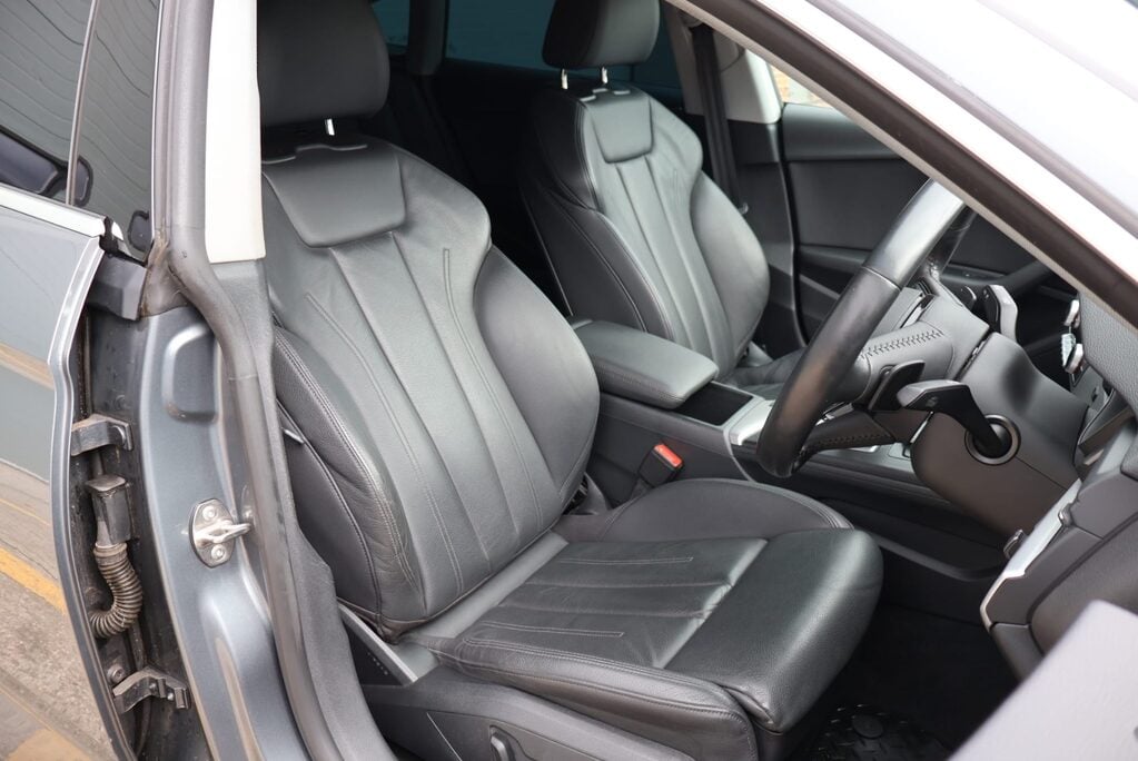 Audi A5 SPORTBACK 35  TFSI SPORT MHEV with Full Seeker styling  1 OWNER  15