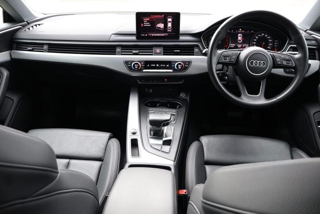 Audi A5 SPORTBACK 35  TFSI SPORT MHEV with Full Seeker styling  1 OWNER  18