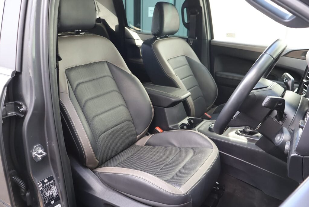 Volkswagen Amarok DC TDI STYLE 4MOTION stunningly styled by Seeker Uk 27