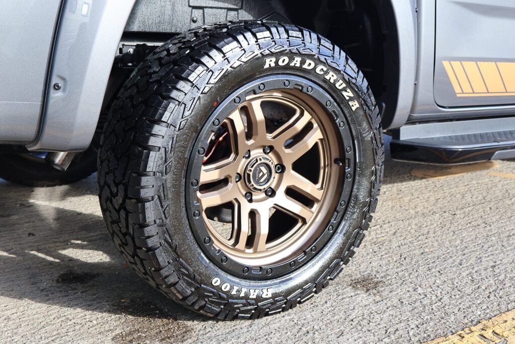 Volkswagen Amarok DC TDI STYLE 4MOTION stunningly styled by Seeker Uk 24