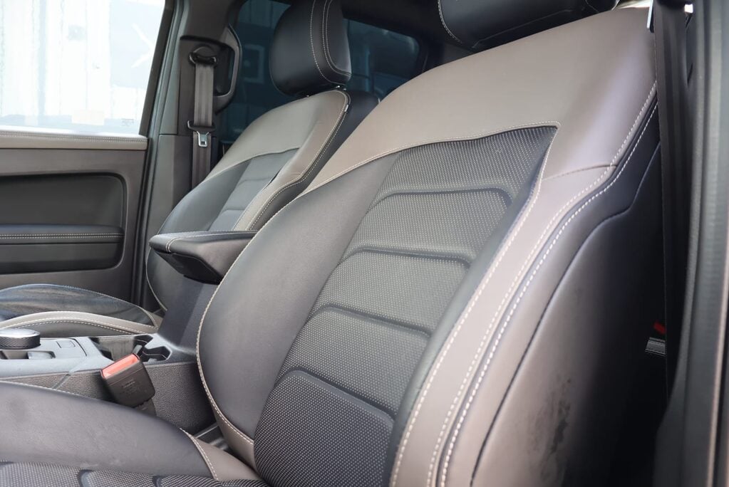 Volkswagen Amarok DC TDI STYLE 4MOTION stunningly styled by Seeker Uk 17