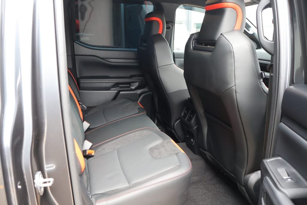 Ford Ranger BRAND NEW RAPTOR 3.0 V6 PETROL ECOBOOST STYLED BY SEEKER UK  6