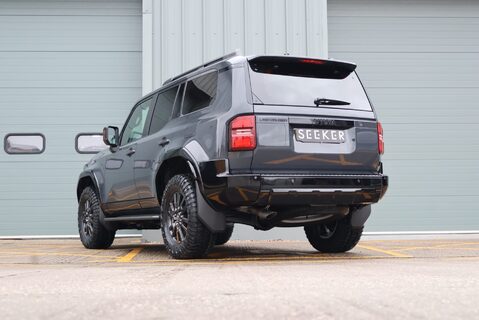 Toyota Land Cruiser Brand new COMMERCIAL styled by seeker with rear seats world tour edition  9