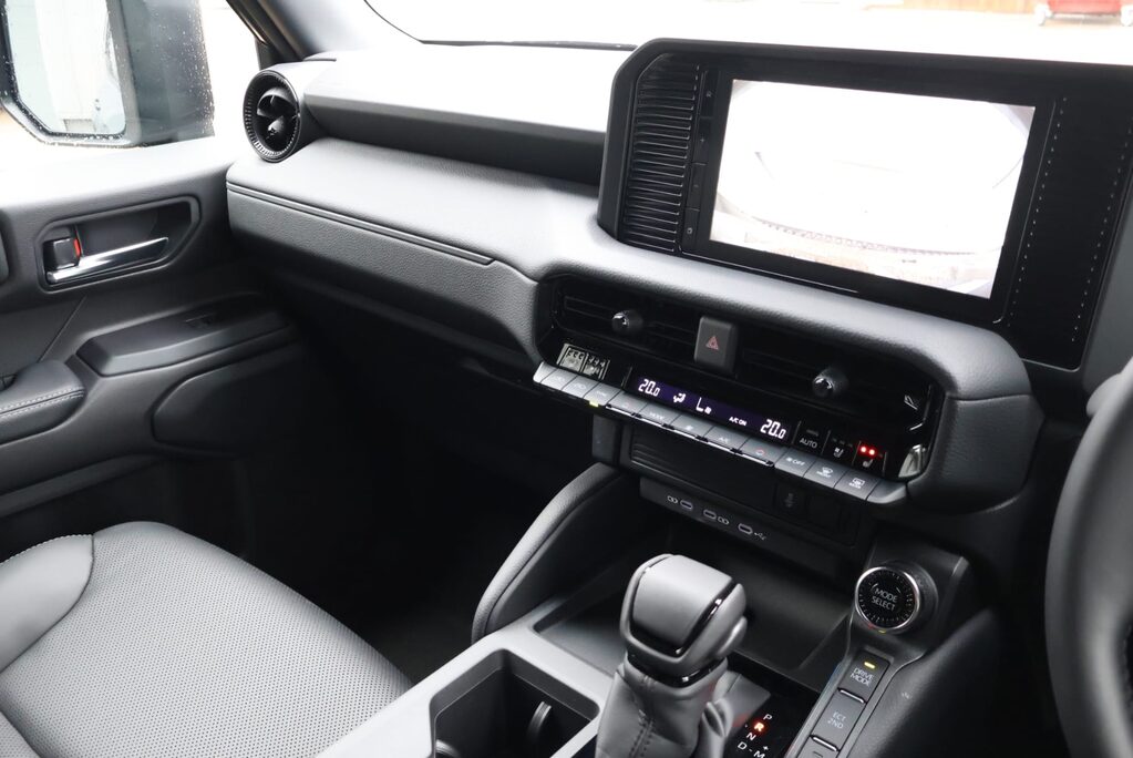 Toyota Land Cruiser Brand new COMMERCIAL styled by seeker with rear seats world tour edition  23