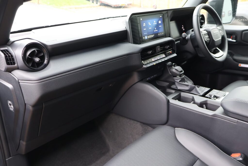 Toyota Land Cruiser Brand new COMMERCIAL styled by seeker with rear seats world tour edition  19